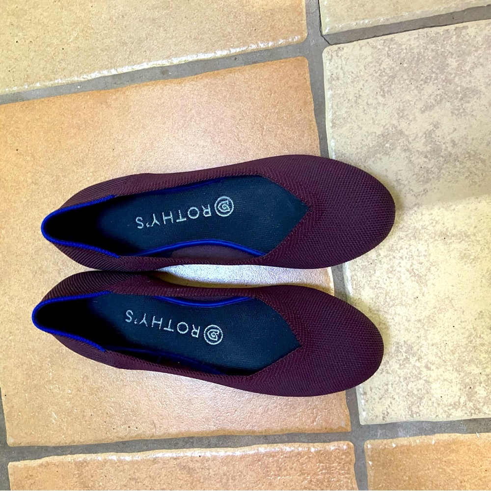 Women’s Rothy flats